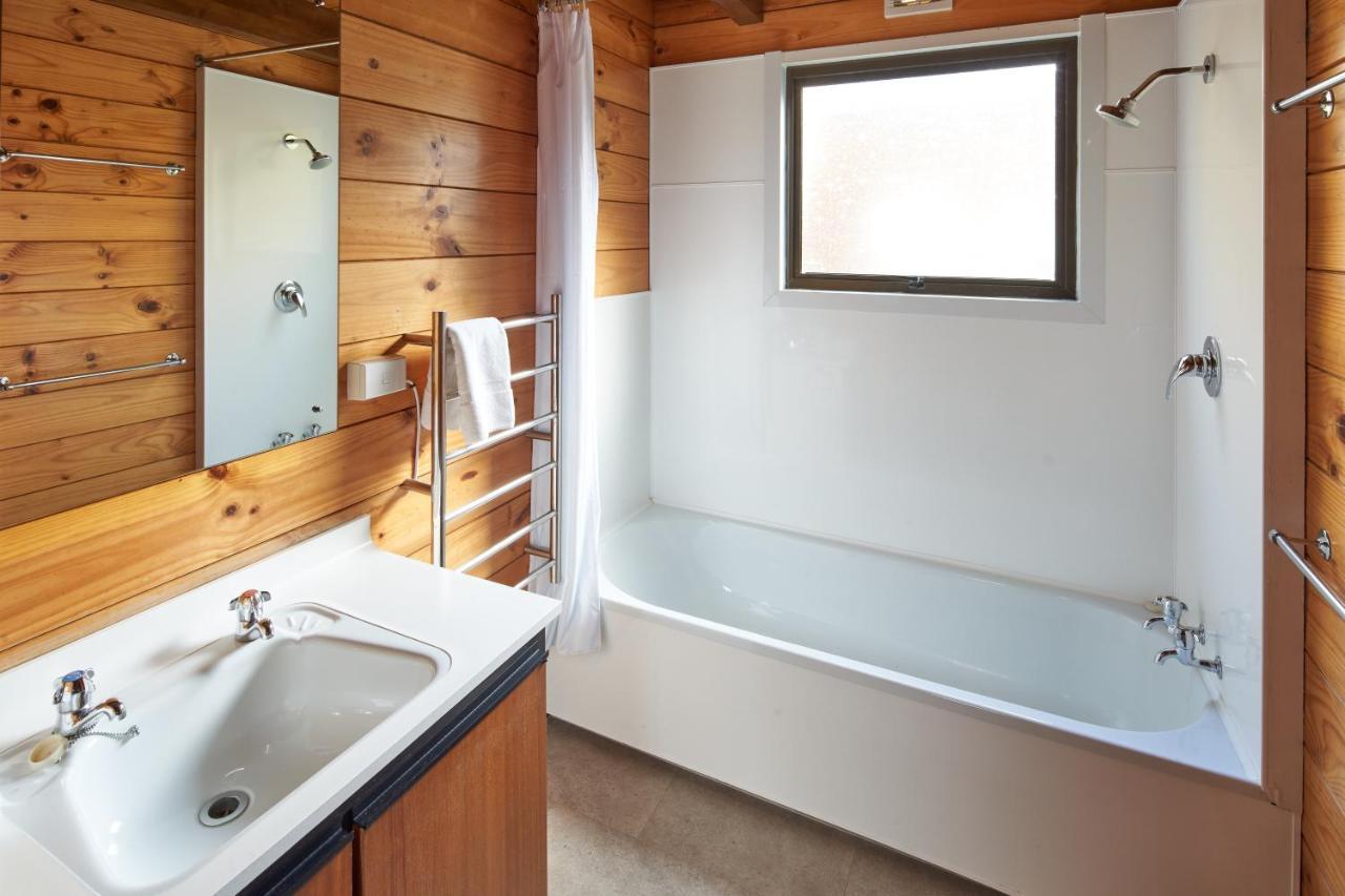 Retro 2 - Tekapo Holiday home